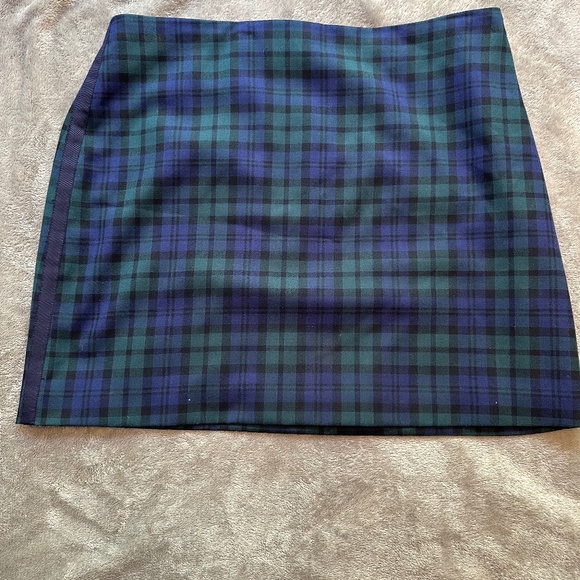 Vineyard Vines Dresses & Skirts - Vineyard Vines Blackwatch Skirt Charleston Green Plaid Womens size 12